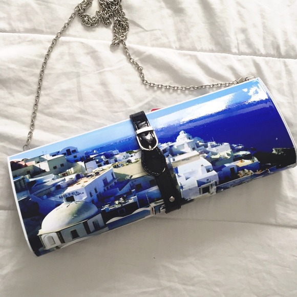 Clutches & Wallets - Beautiful and unique clutch!