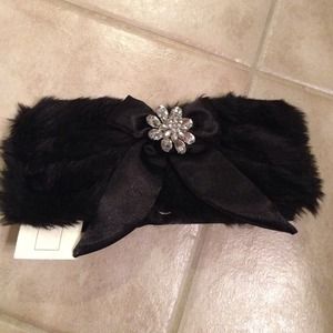Black gorgeous clutch great for an evening