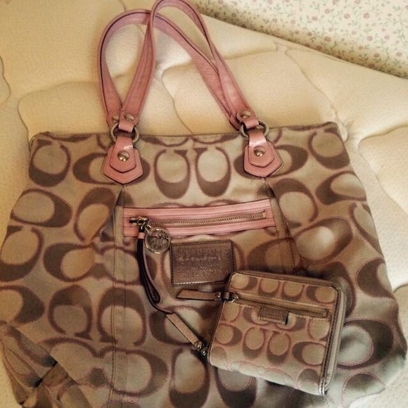 Coach Glam Poppy tote and wallet