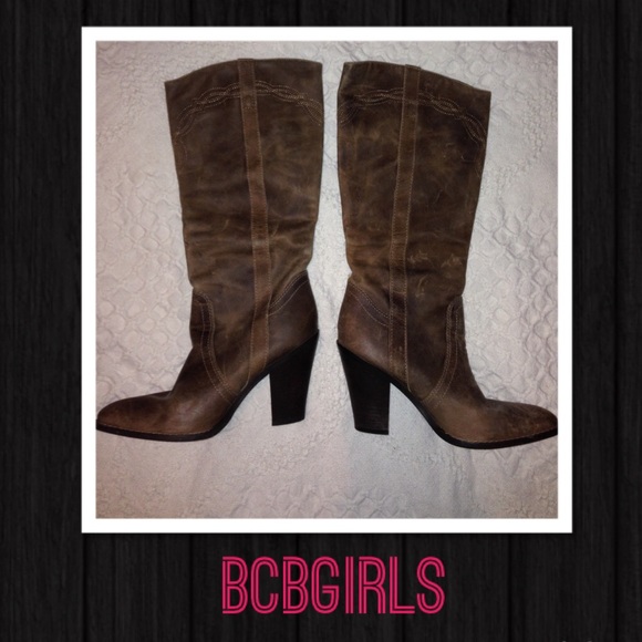 BCBGirl distressed leather BOOTS size 7.5