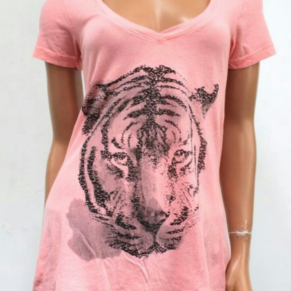 **FLASH SALE** NWOT Wildfox tiger top
