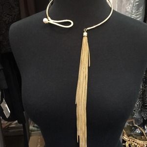Statement necklace