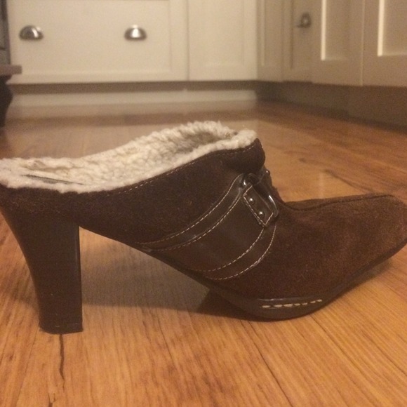 A2 shoes