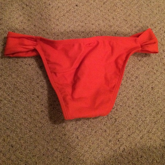 Oniell xs orange bottoms - Picture 2 of 3