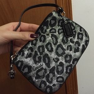 Wristlet