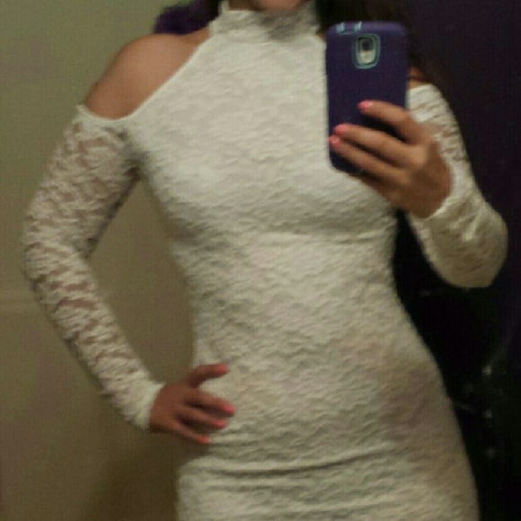 Dress - Picture 2 of 2