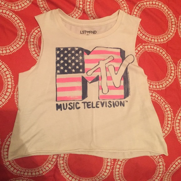 American Eagle MTV crop top
