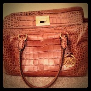 Michael Kors purse