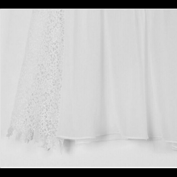 White sheer long sleeve blouse crochet sleeves m - Picture 4 of 4