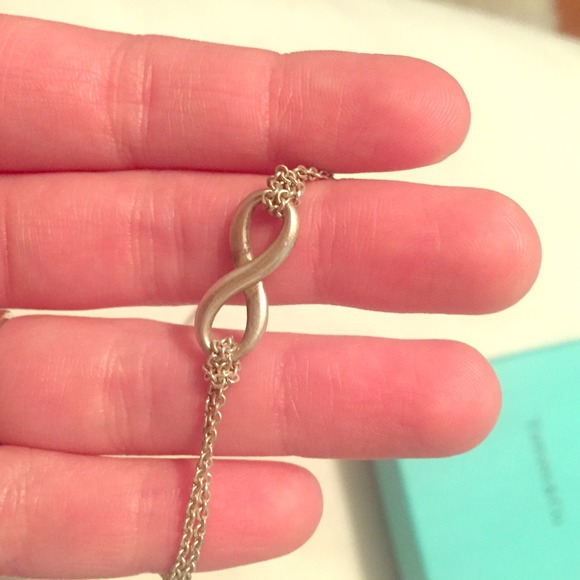 Tiffany&Co. Silver Infinity Necklace