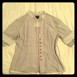 Anthropology-like top size 4