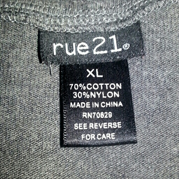 Shirt - Picture 3 of 3