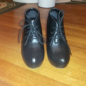 Black wedged booties