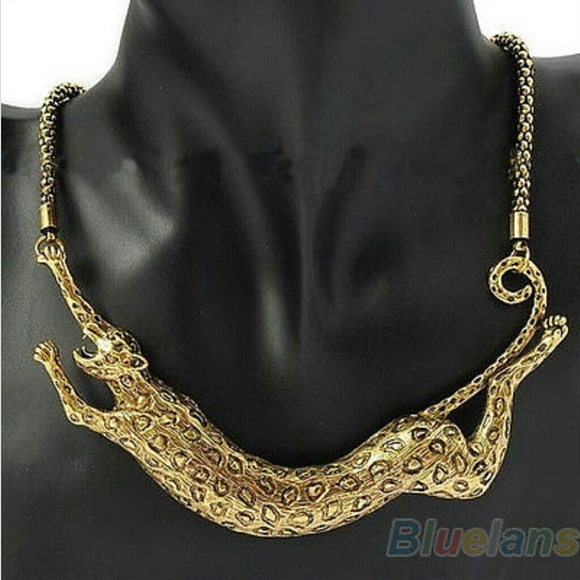Leopard animal gold plated pendant collar necklace