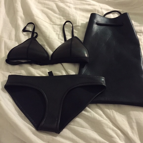 Triangl swimsuit twiggy 🔥SOLD🔥