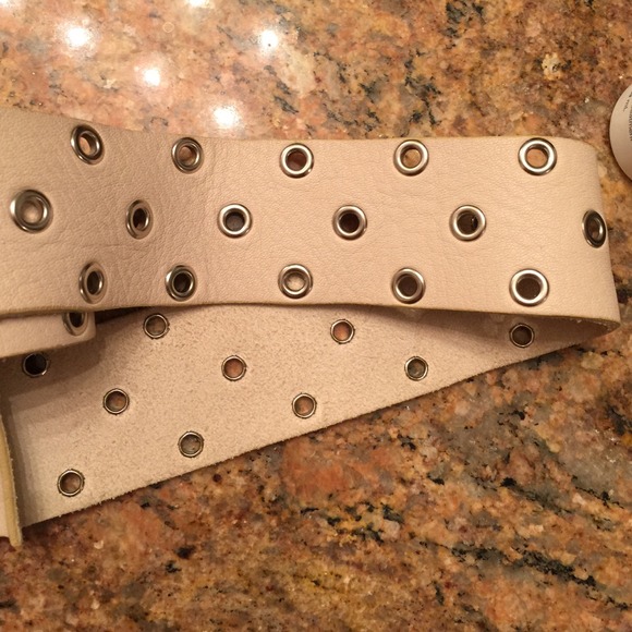 Leatherock belt worn once