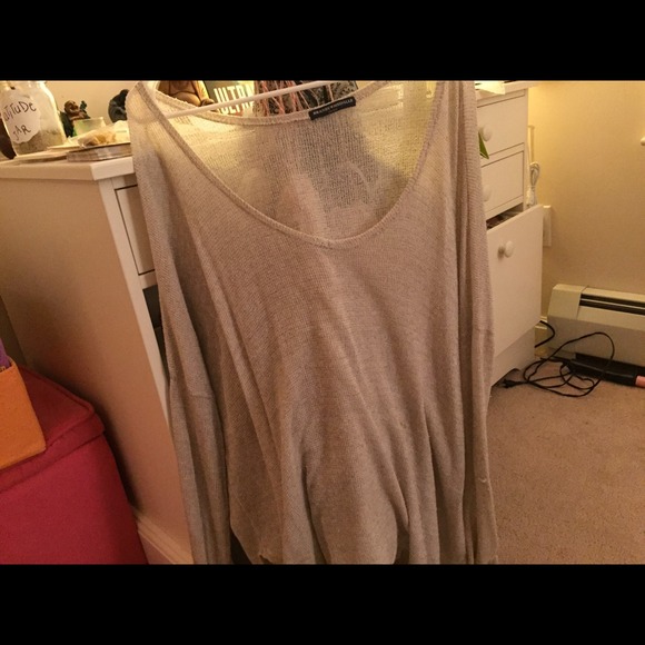 Brandy Melville knit sweater - Picture 2 of 4