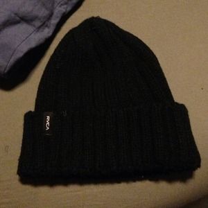 Black RVCA beanie