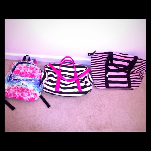 🎀VS bag bundle!🎀