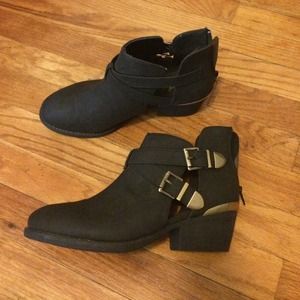 Urbanog booties
