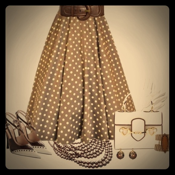 ❌SOLD❌ Brown Polka Dot Skirt