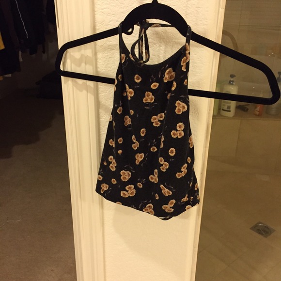 Brandy Melville halter top