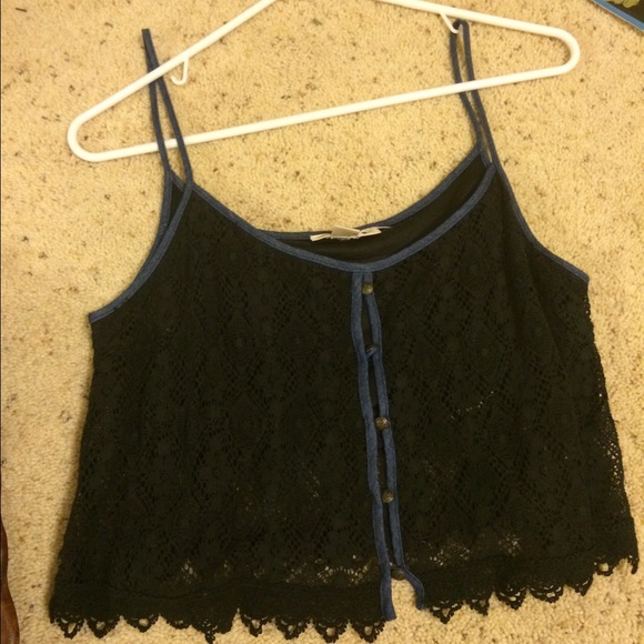 Cute crop top