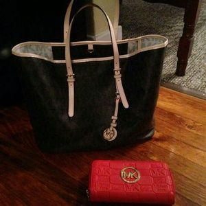 **BOTH SOLD ON MERCARI**