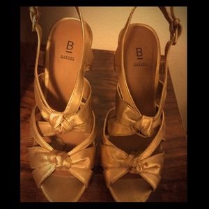 Gold high heels sandals