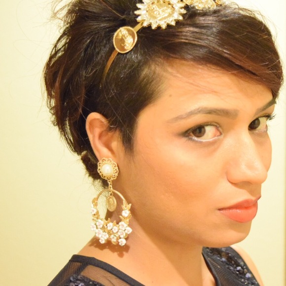 Earrings - Picture 4 of 4