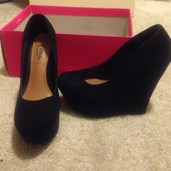 Black suede wedges