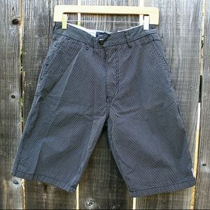 💢BUNDLED💢 Billabong Pinstriped Walk Shorts