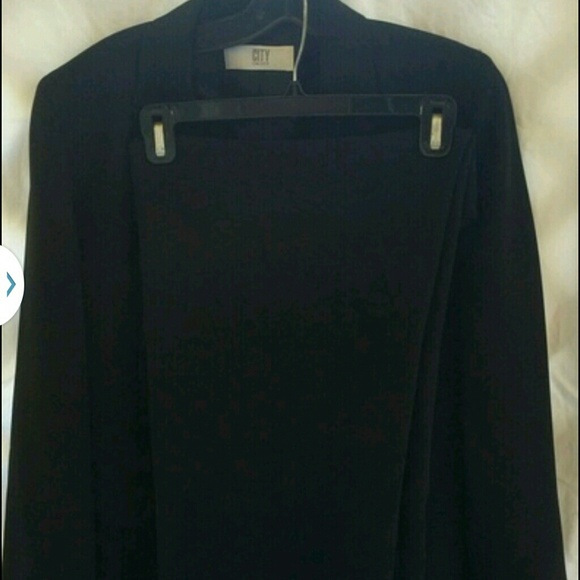 🚫SOLD on vinted🚫DKNY Business Suite - Picture 1 of 3