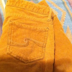 Skinny cordial jeans