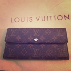 Louis V envelope wallet