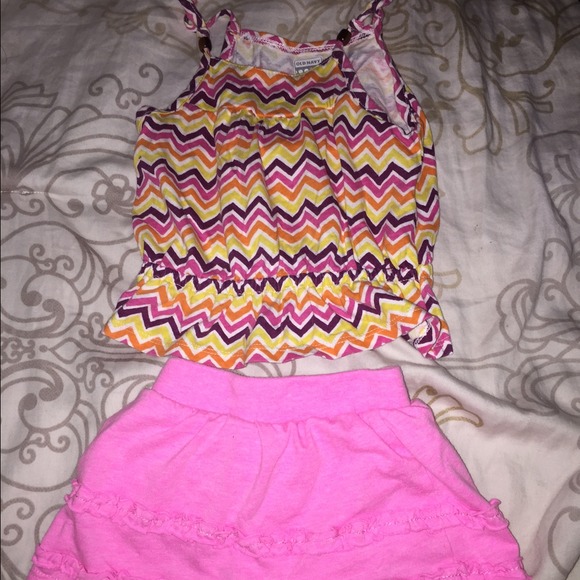 Baby tank and skirt 12-18m