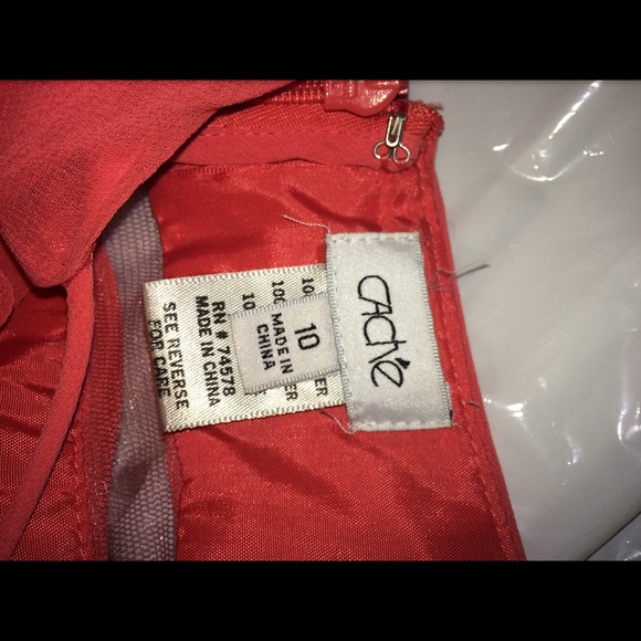 PROM DRESS - Picture 3 of 4