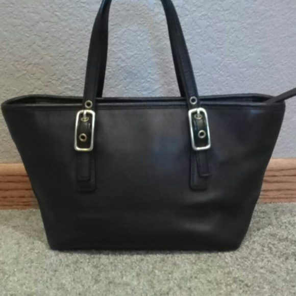 BUNDLED......COACH handbag - Picture 2 of 4