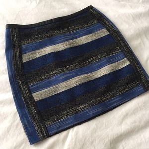 H&M skirt... Blue, black & white tweed like design