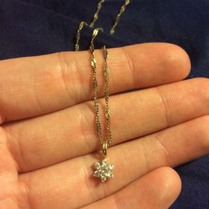 ON HOLD 14k gold Diamond flower necklace