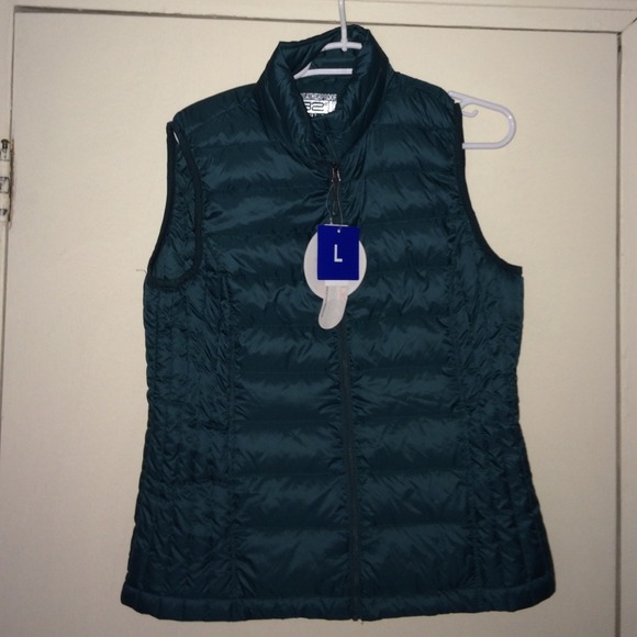 Green jewel toned vest size L NWT