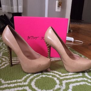 Betsey Johnson gold spiked heels
