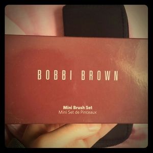 Bobbi Brown mini brush set