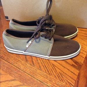 Women's Vans sz 6.5