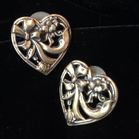 Vintage metal Heart earrings for a Valentine