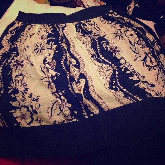 Heritage1981 Skirt
