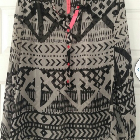 Black and white blouse