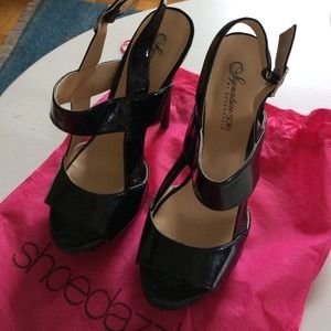 Shoedazzle shoes