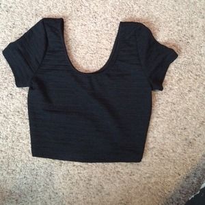 Low cut crop top