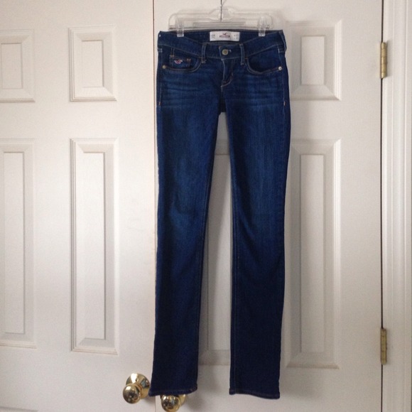 Cute Hollister Dark Blue Jeans